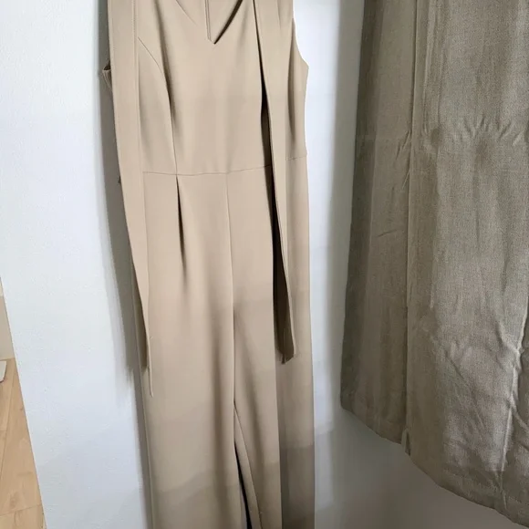 Calvin Klein Women's Beige Blazer - Picture 1 of 3